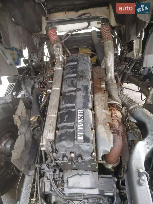 Тягач Renault Premium 2005 в Києві