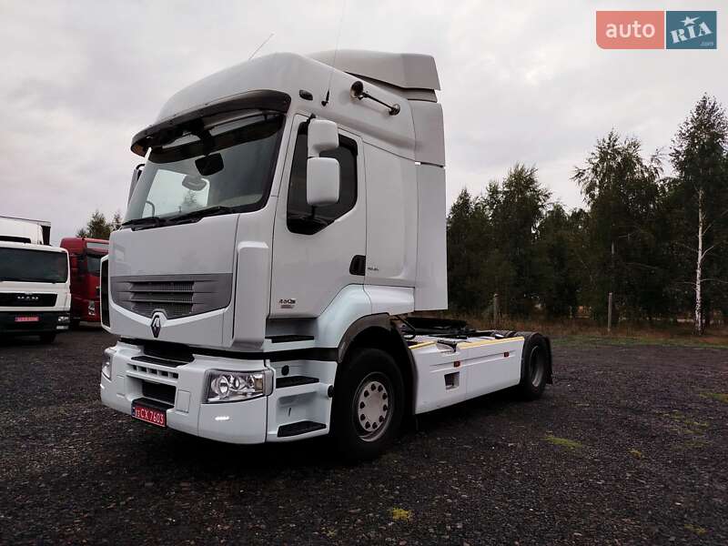 Тягач Renault Premium 2012 в Луцке