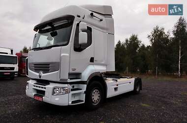 Тягач Renault Premium 2012 в 