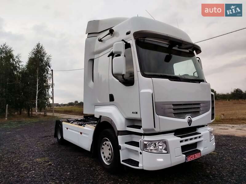 Тягач Renault Premium 2012 в Луцке