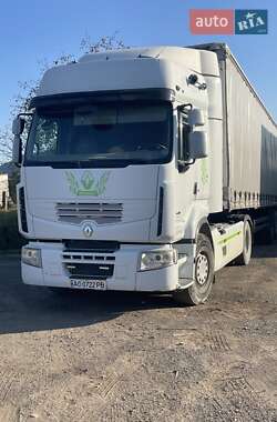 Тягач Renault Premium 2012 в 