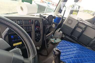 Автовоз Renault Premium 2011 в 