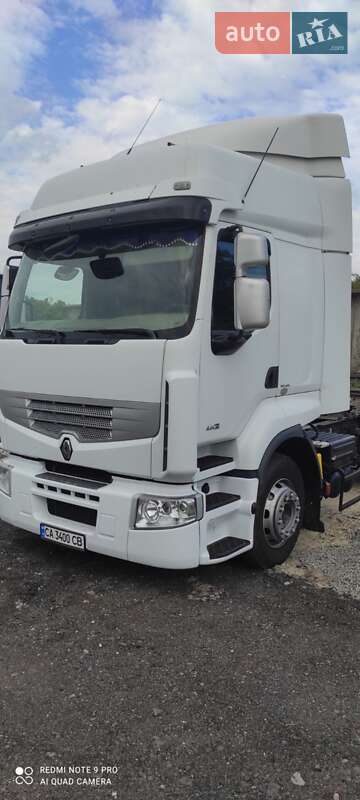 Тягач Renault Premium 2011 в Черкасах