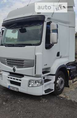 Тягач Renault Premium 2011 в Черкасах