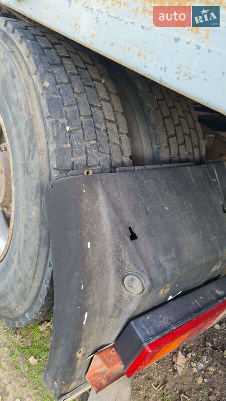 Контейнеровоз Renault Premium 1998 в Березнегуватому