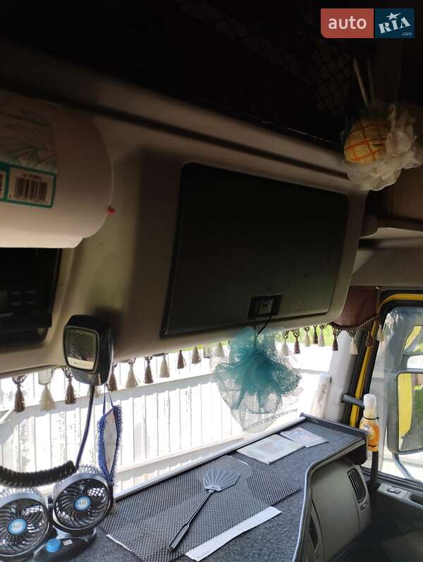 Тягач Renault Premium 2007 в Новой Басане