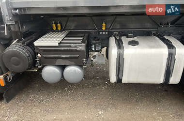 Самосвал Renault Premium 2010 в 