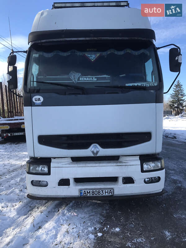 Тягач Renault Premium 2005 в Житомире