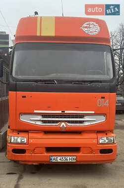 Тягач Renault Premium 2005 в Днепре