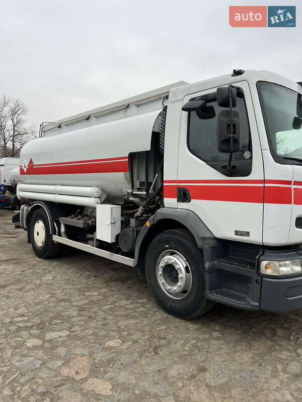 Бензовоз Renault Premium 2004 в Днепре