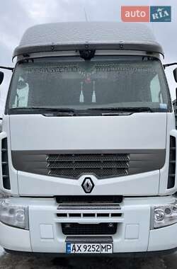 Контейнеровоз Renault Premium 2010 в 