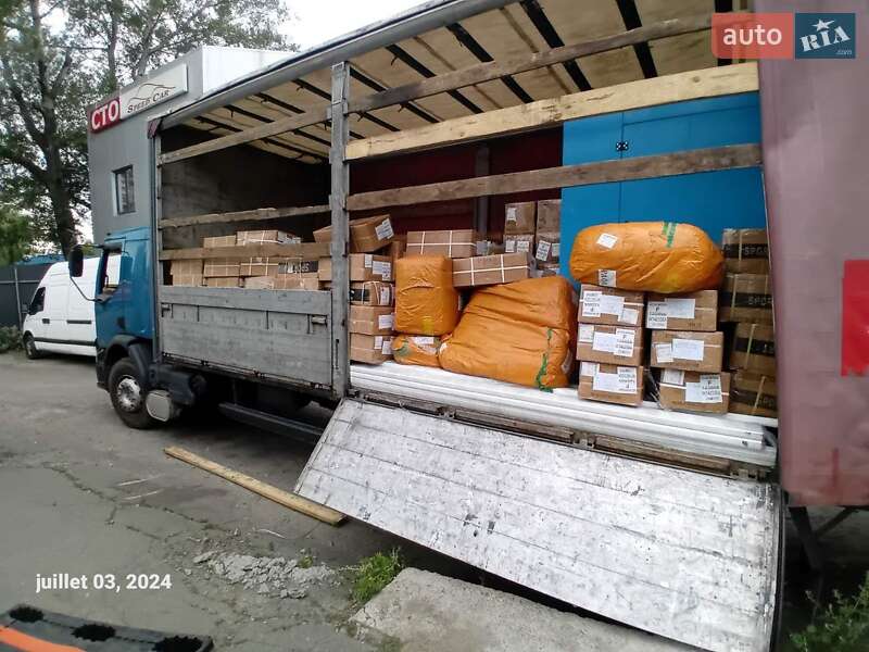 Renault Premium 2004