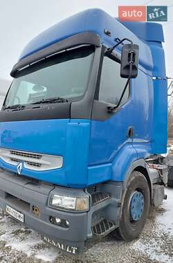 Тягач Renault Premium 2005 в Барышевке