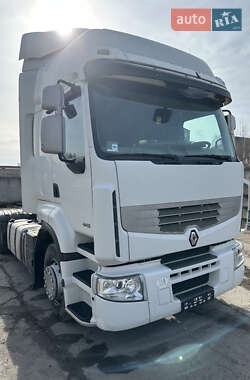 Тягач Renault Premium 2010 в Рівному