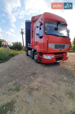 Тягач Renault Premium 2010 в 
