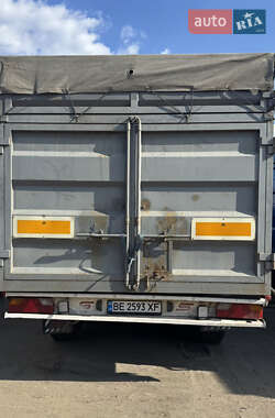 Тягач Renault Premium 2011 в 