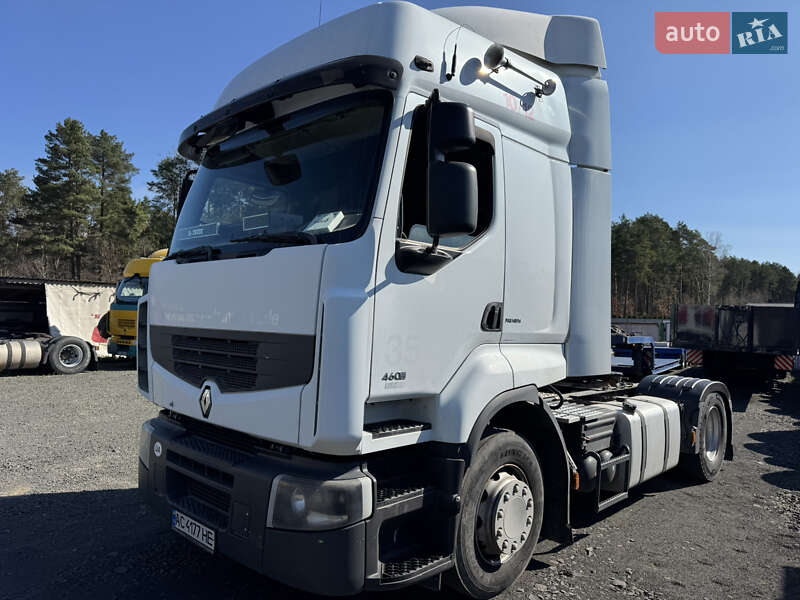 Тягач Renault Premium 2012 в 