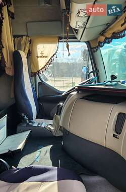 Тягач Renault Premium 2008 в Звягелі
