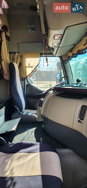Тягач Renault Premium 2008 в Звягеле