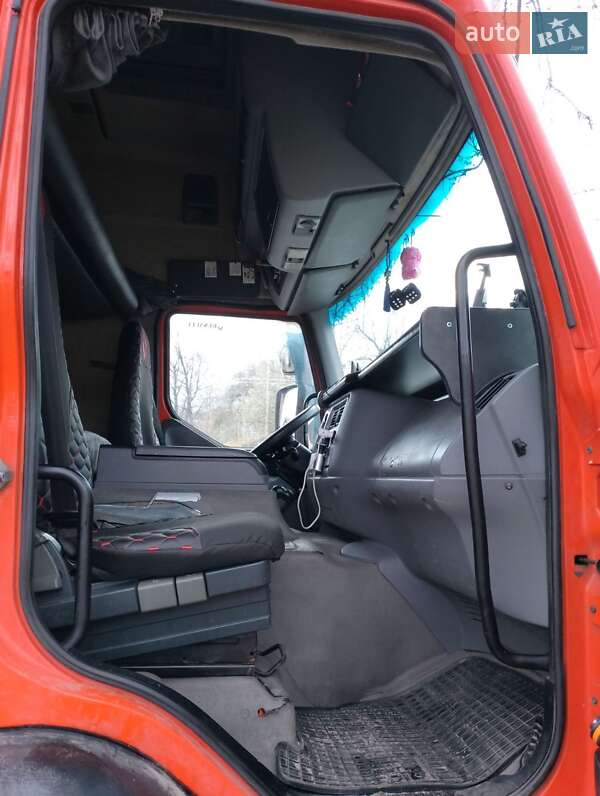 Тентований Renault Premium 2004 в Кривому Розі