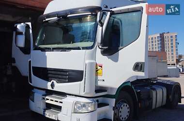 Тягач Renault Premium 2012 в 