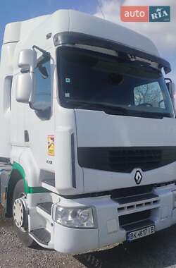 Тягач Renault Premium 2012 в 