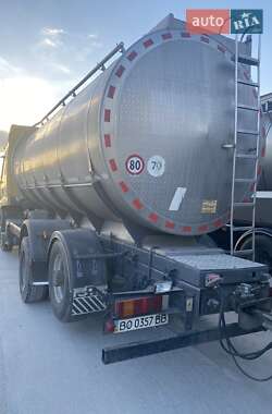 Цистерна Renault Premium 2005 в Тернополе