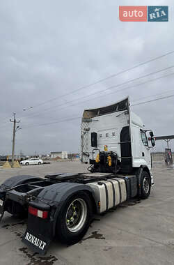 Тягач Renault Premium 2011 в 