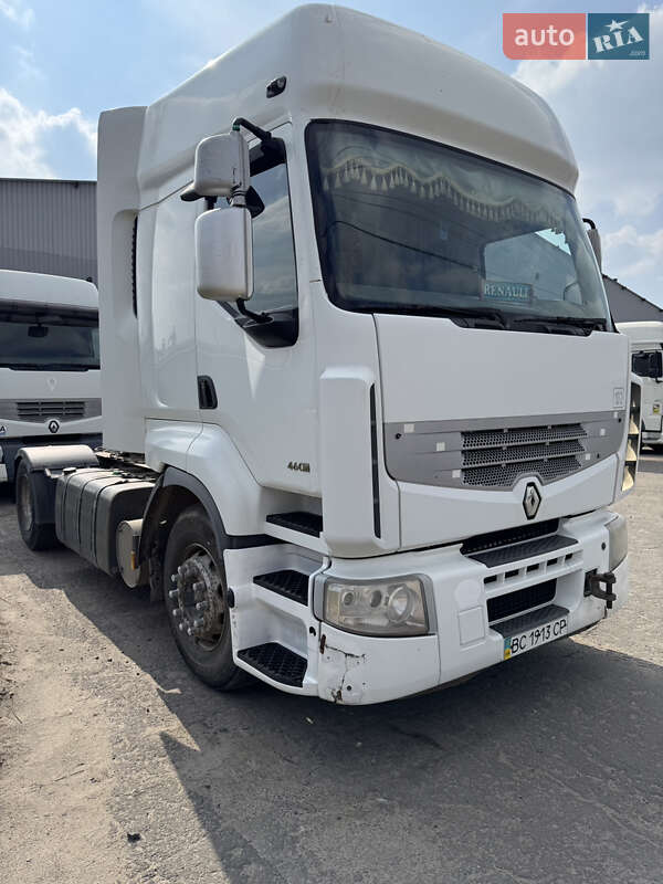 Тягач Renault Premium 2006 в 