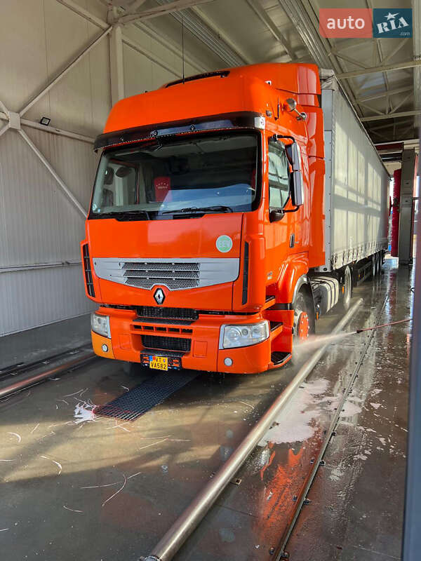Renault Premium 2011