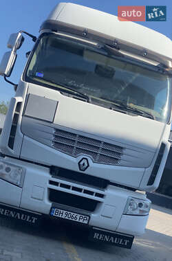 Контейнеровоз Renault Premium 2012 в 