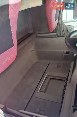 Тягач Renault Premium 2008 в 