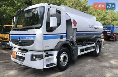 Цистерна Renault Premium 2013 в Тернополі