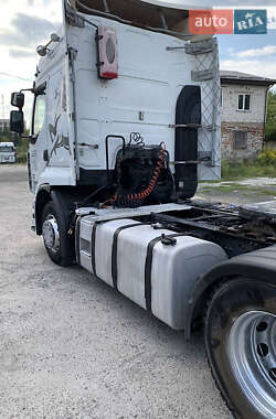 Тягач Renault Premium 2008 в 