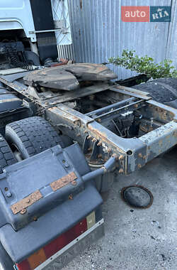 Тягач Renault Premium 2002 в 