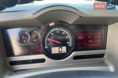Тягач Renault Premium 2009 в 