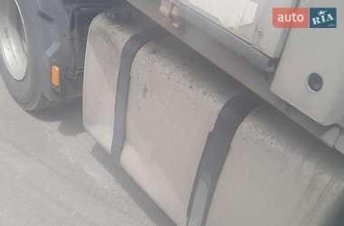 Тягач Renault Premium 2012 в 