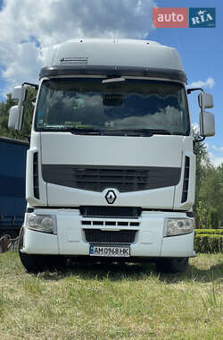 Тягач Renault Premium 2013 в 