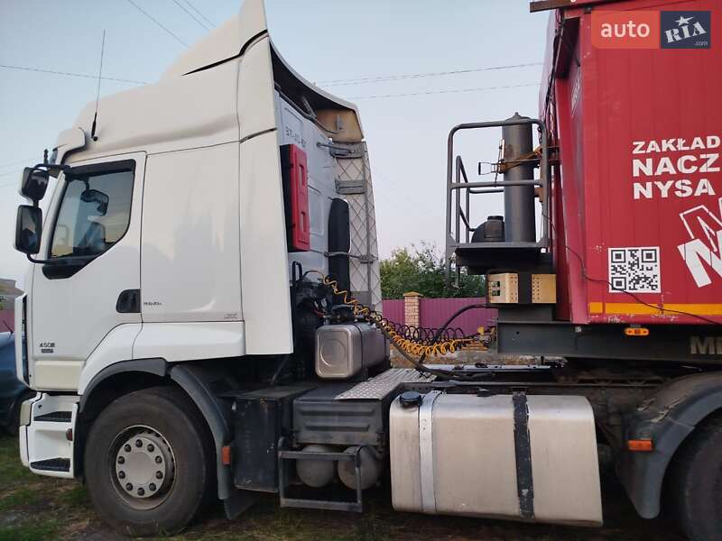 Самосвал Renault Premium 2007 в Драбове