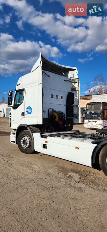 Тягач Renault Premium 2008 в Звягеле