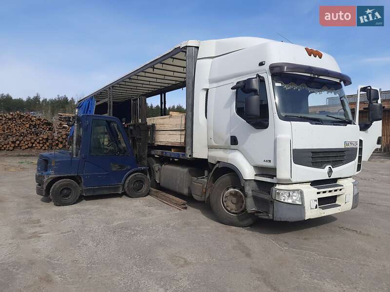 Тягач Renault Premium 2007 в Киеве