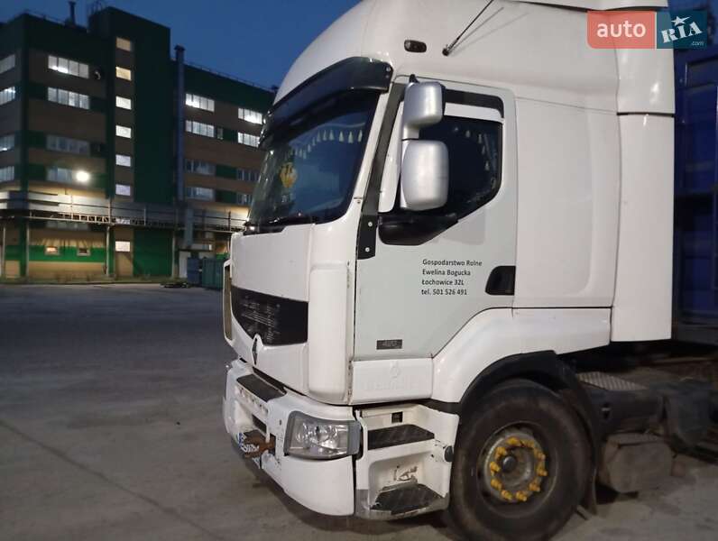 Тягач Renault Premium 2004 в Первомайске
