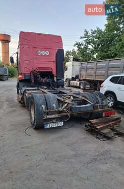 Тягач Renault Premium 2000 в 