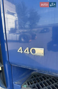 Тягач Renault Premium 2008 в 