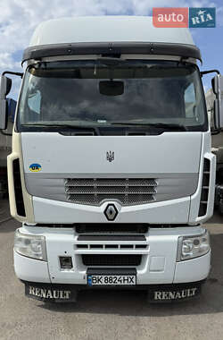 Тягач Renault Premium 2011 в Кирнасовке