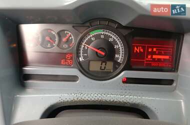 Тягач Renault Premium 2009 в 
