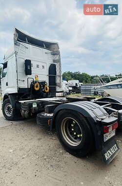 Тягач Renault Premium 2011 в 