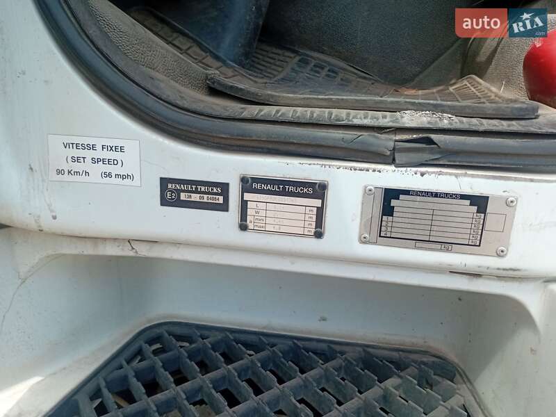 Тягач Renault Premium 2007 в Кривом Роге