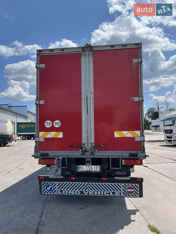 Грузовой фургон Renault Premium 2006 в Львове