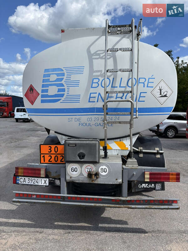 Бензовоз Renault Premium 2005 в Виннице